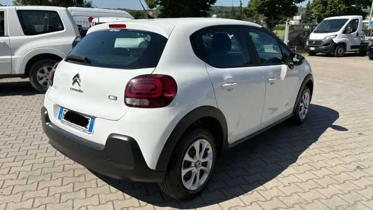 Usata Citroën C3 Feel 68 CV (50 kW) 2019 Bianco Utilitaria