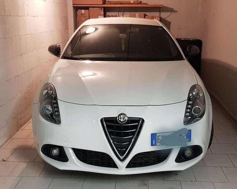 Usato 2015 Alfa Romeo 2000 2.0 Diesel 150 CV (8.900 €)