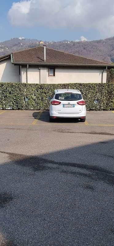 Usata Ford C-MAX Ambiente 101 CV (74 kW) 2015 Bianco Monovolume