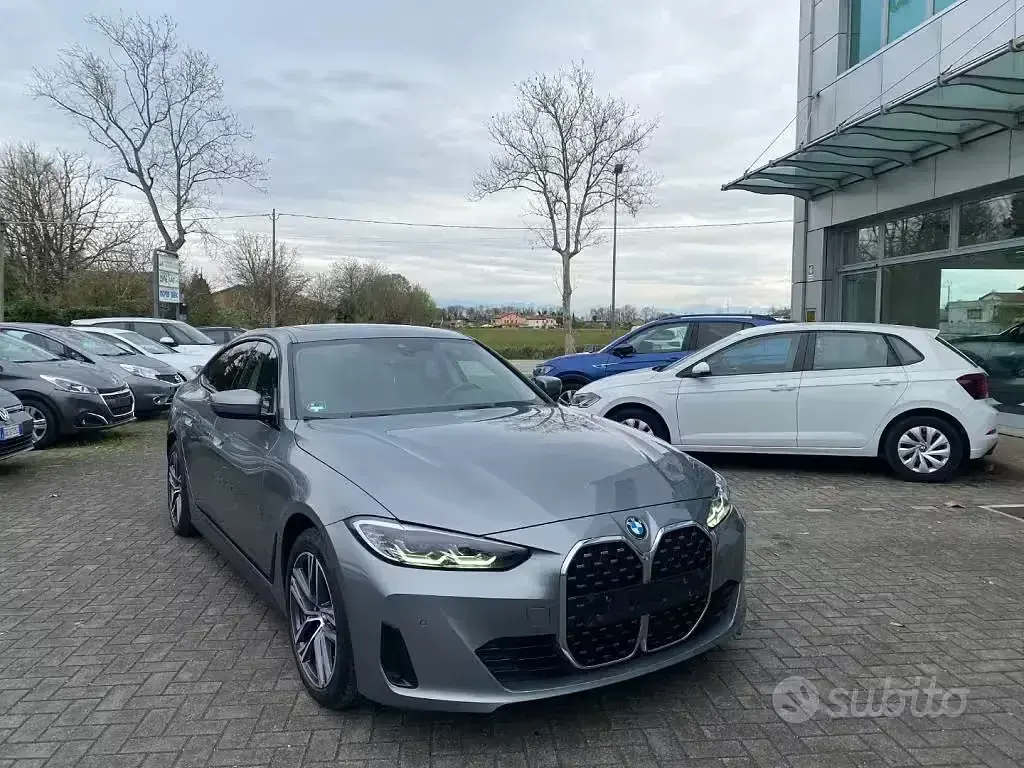 Usata BMW 420 Coupé 184 CV (135 kW) 2021 Skyscraper grau Coupé