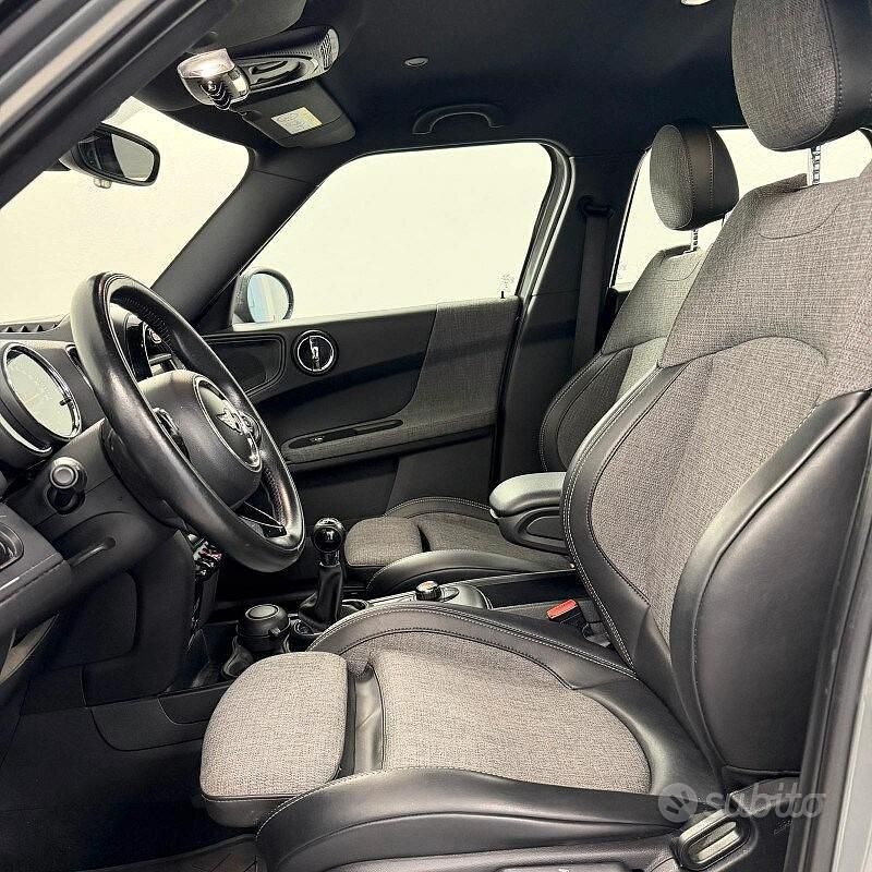 Usata Mini Countryman 149 CV (109 kW) 2017 Grigio SUV