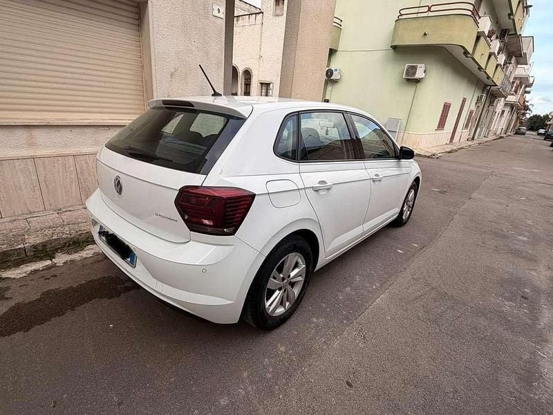 Usata VW Polo Trendline 80 CV (58 kW) 2019 Bianco Utilitaria