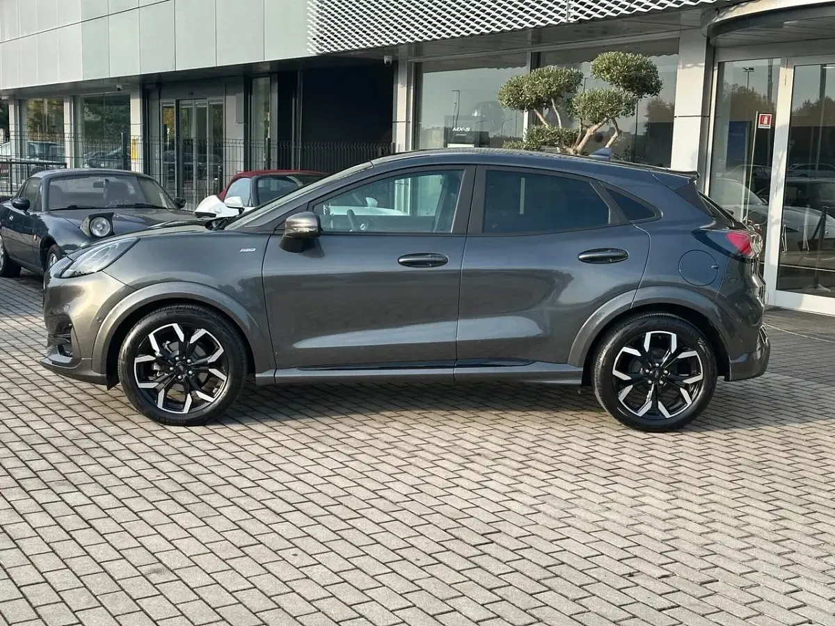 Usata Ford Puma ST-Line X 125 CV (91 kW) 2024 Grigio SUV