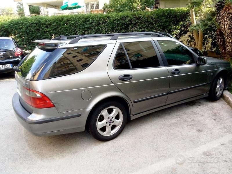 Usata Saab 9-5 125 CV (91 kW) 2006 Nero Berlina