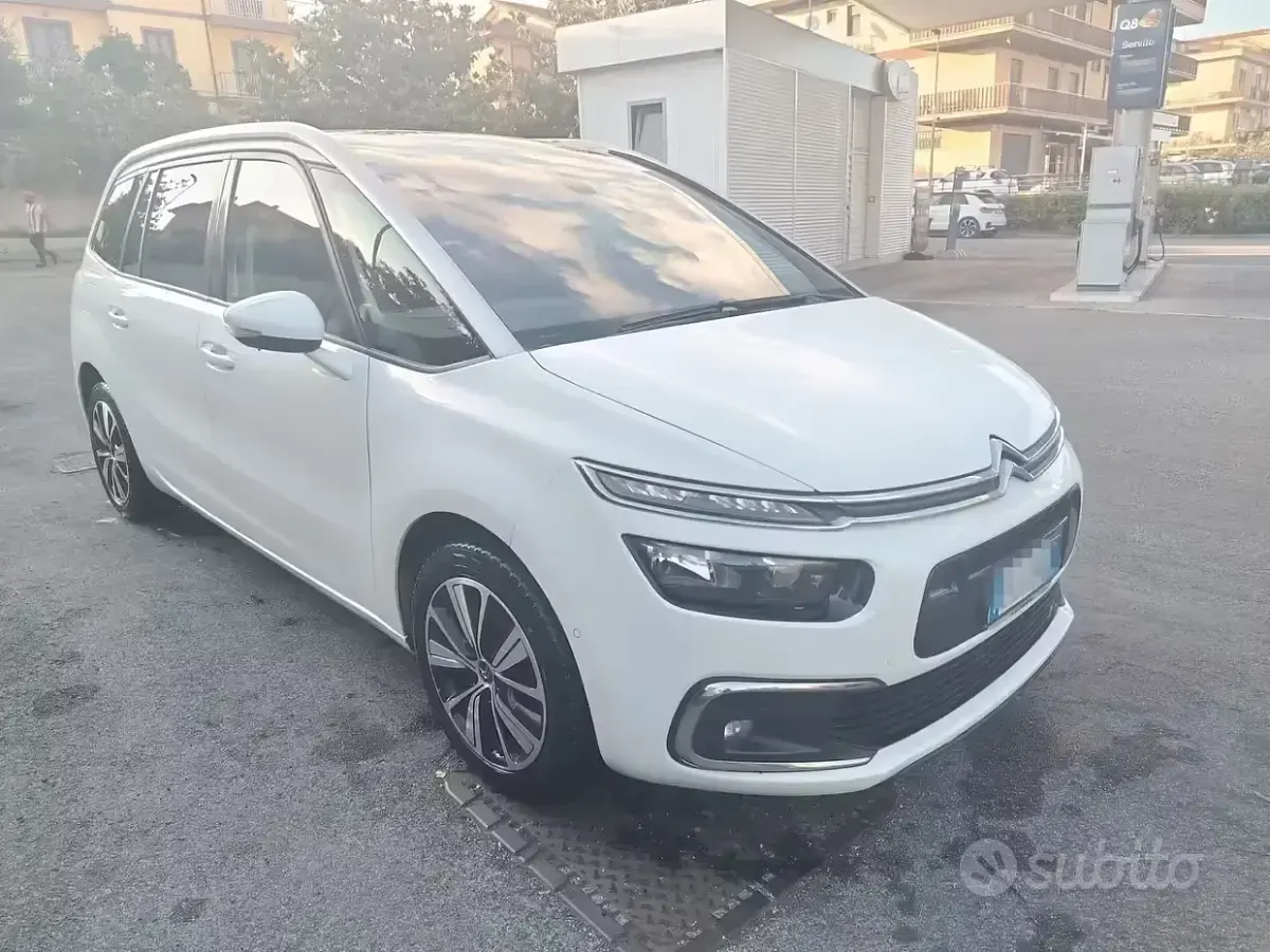 Usata Citroën Grand C4 Picasso Shine 120 CV (88 kW) 2018 Bianco Monovolume