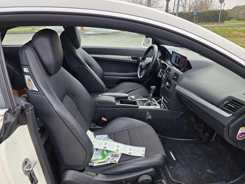 Usata Mercedes E220 Executive 170 CV (125 kW) 2010 Coupé