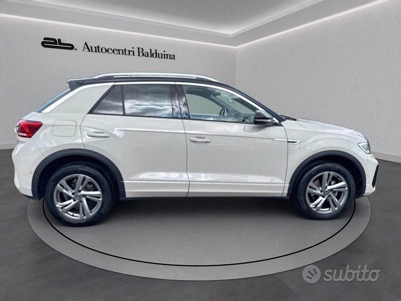 Usata VW T-Roc R-line 150 CV (110 kW) 2023 Ascot grey SUV
