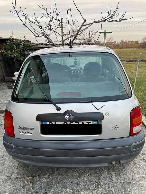 Usata Nissan Micra 60 CV (44 kW) 2000 Grigio Utilitaria