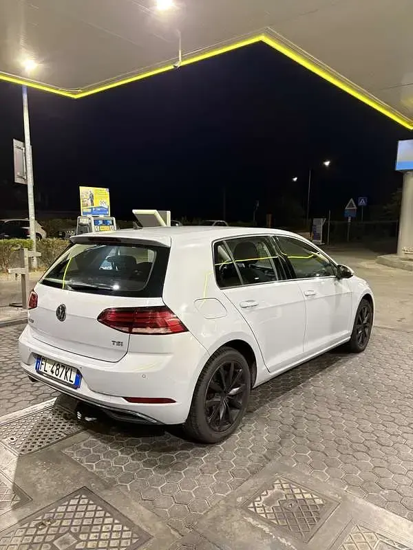 Usata VW Golf VII Business 110 CV (80 kW) 2017 Berlina