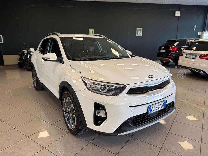 Usata Kia Stonic Style 97 CV (71 kW) 2019 Bianco SUV