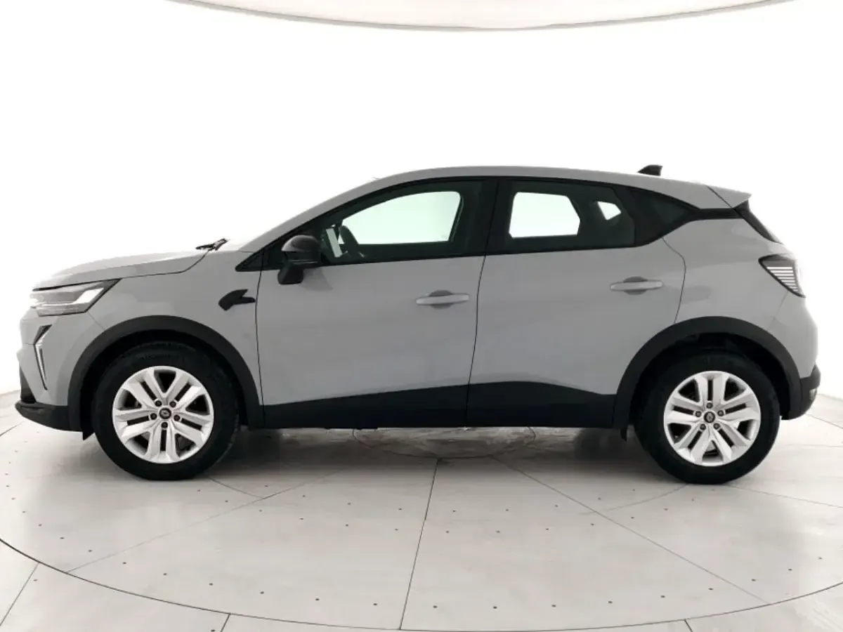 Usata Renault Captur Evolution 101 CV (74 kW) 2025 Grigio SUV