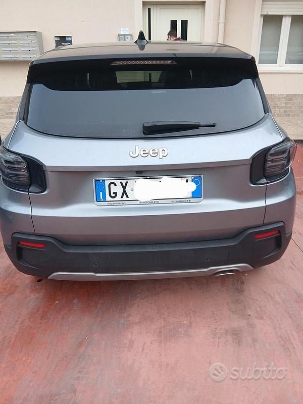 Usata Jeep Avenger 2024 Grigio SUV