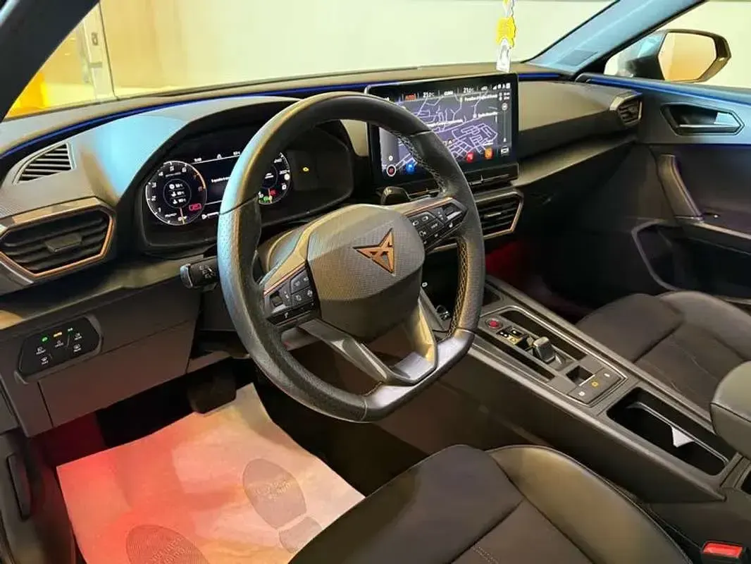 Usata Cupra Leon 150 CV (110 kW) 2023 Berlina