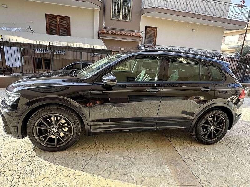 Usata VW Tiguan Executive 193 CV (141 kW) 2017 Nero SUV
