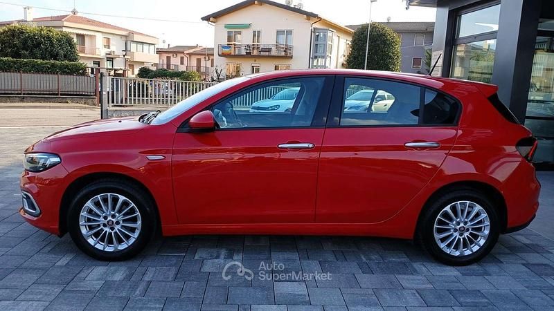 Usata Fiat Tipo Business 101 CV (74 kW) 2022 Rosso Berlina
