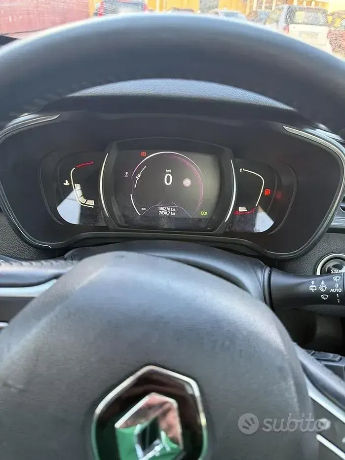 Usata Renault Kadjar 110 CV (80 kW) 2017 Nero SUV
