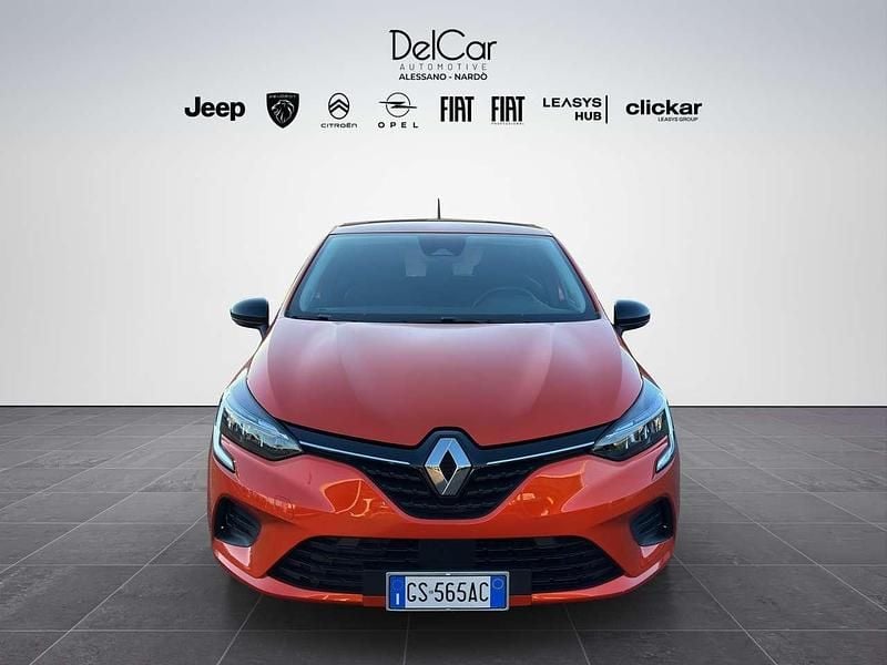Usata Renault Clio V Equilibre 65 CV (47 kW) 2023 Arancione Berlina