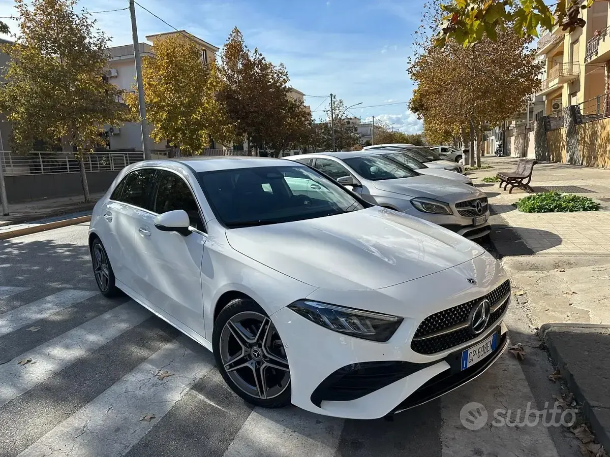 Usata Mercedes 180 AMG line 136 CV (100 kW) 2023 Bianco Berlina