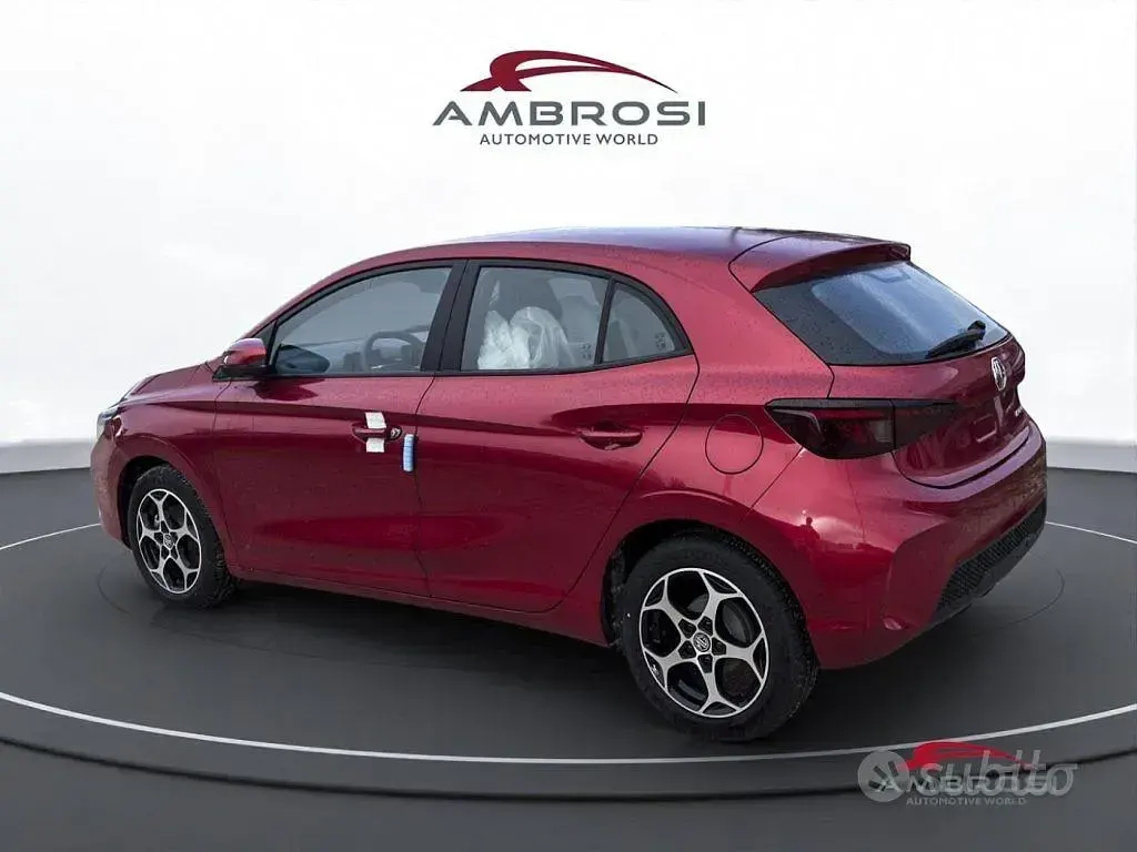 Nuova MG MG3 Comfort 116 CV (85 kW) 2026 Rosso Utilitaria
