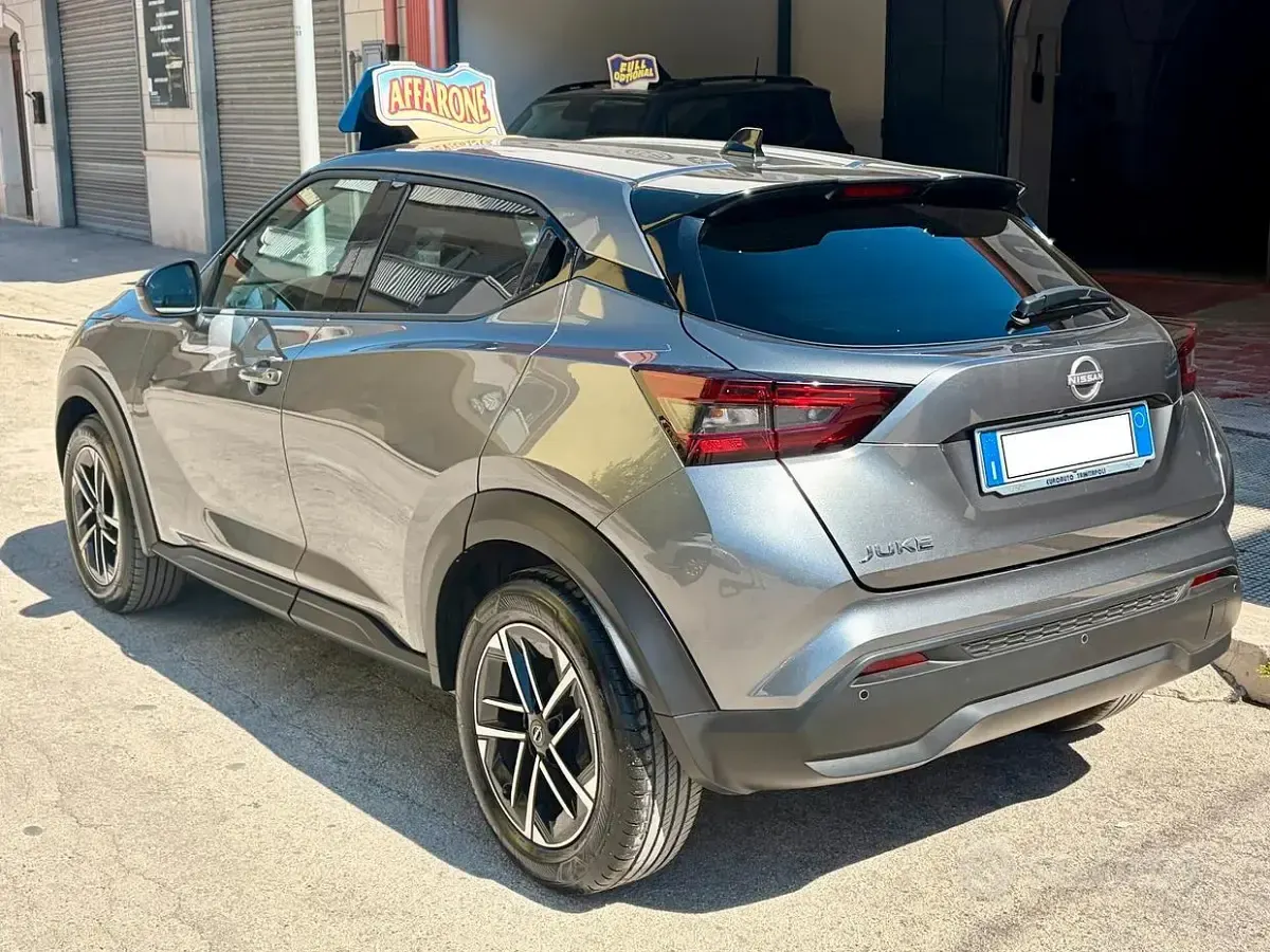 Usata Nissan Juke 114 CV (83 kW) 2025 Grigio SUV