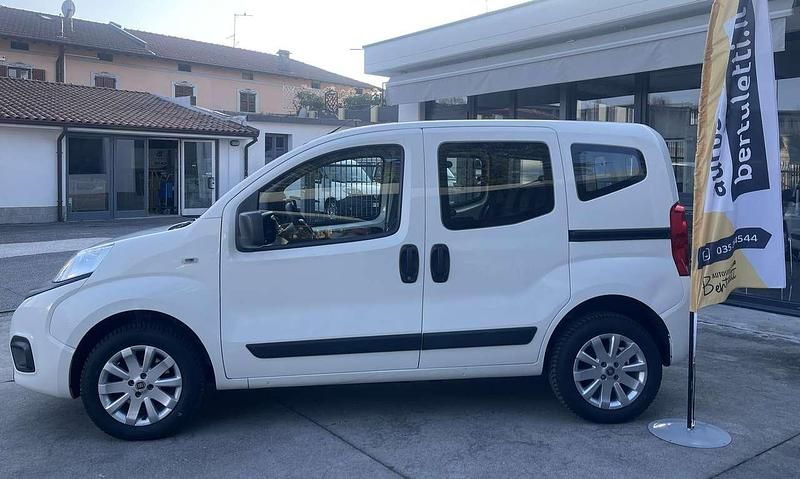 Usata Fiat Qubo Lounge 95 CV (69 kW) 2019 Bianco Monovolume