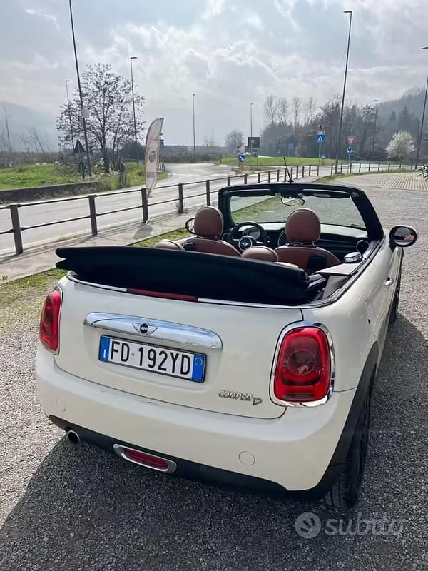 Usata Mini Cooper D Cabriolet 115 CV (84 kW) 2016 Bianco Cabrio