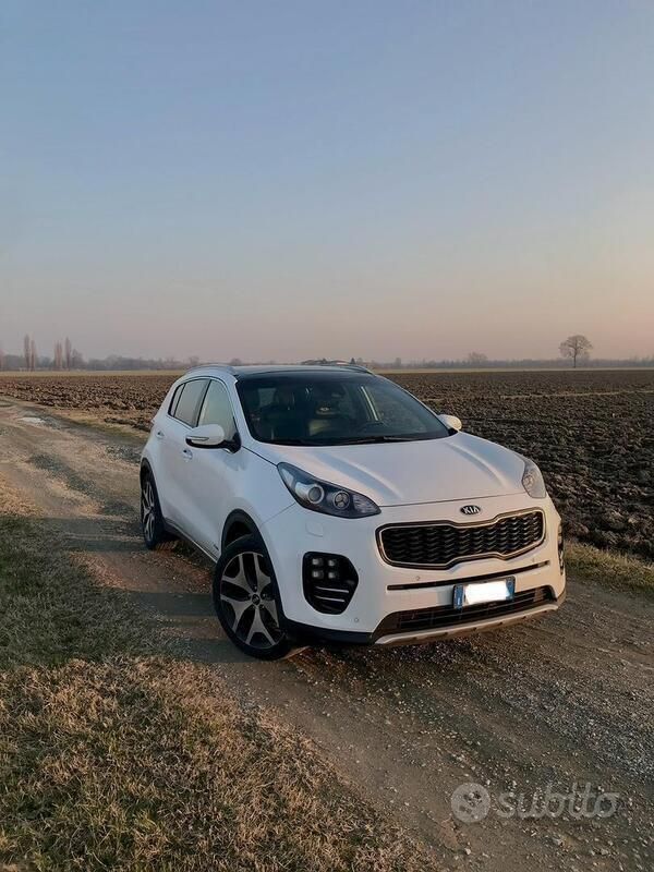 Usata Kia Sportage GT-Line 185 CV (136 kW) 2016 Bianco SUV