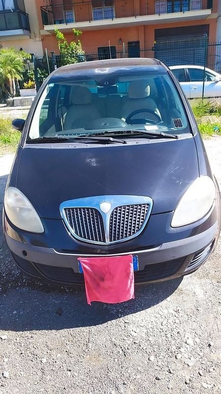 Nero Usata 2006 Lancia Musa Monovolume | 1400 € (Super prezzo) - Immagine 1/4