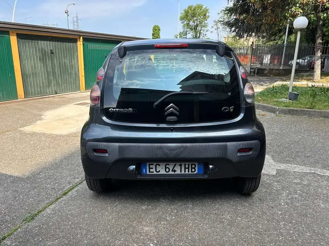 Usata Citroën C1 68 CV (50 kW) 2010 Grigio Utilitaria