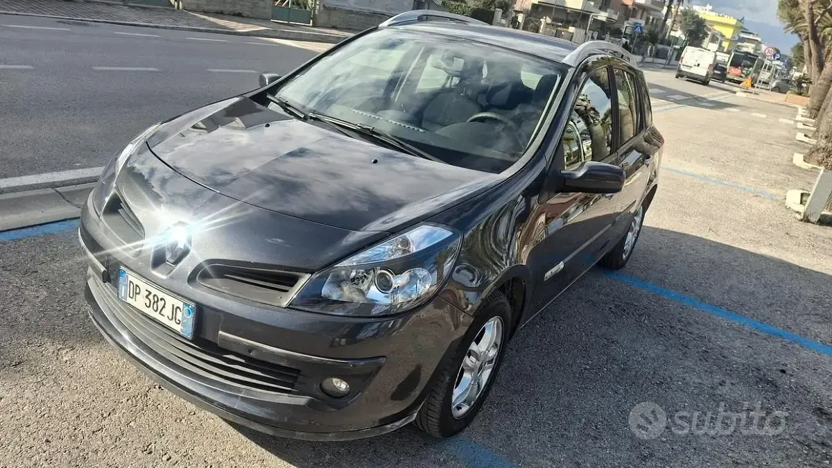 Usata Renault Clio 85 CV (62 kW) 2008 Grigio Station wagon