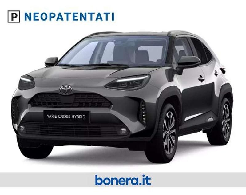 Dark grey met Nuova 2026 Toyota Yaris Cross Trend SUV | 28.200 € (Buon prezzo) - Immagine 1/4