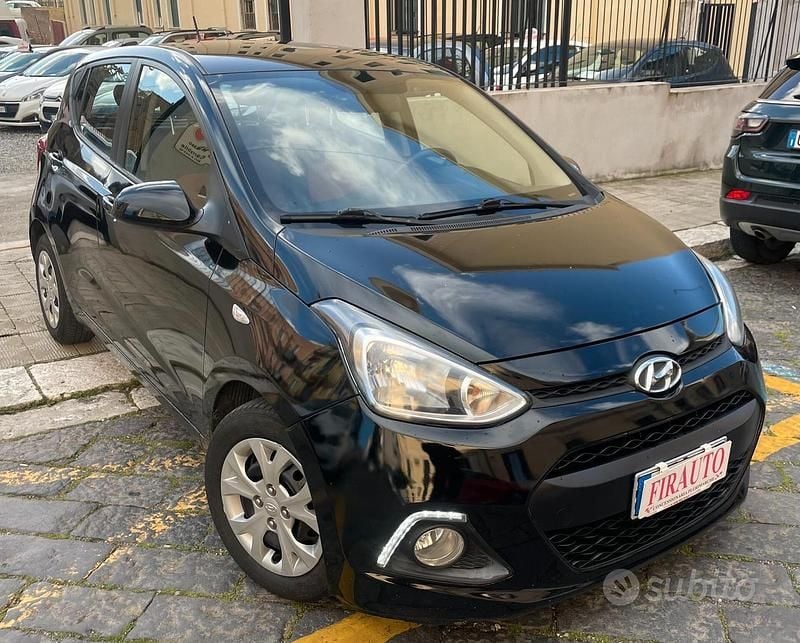 Usata Hyundai i10 Style 66 CV (48 kW) 2014 Nero Utilitaria
