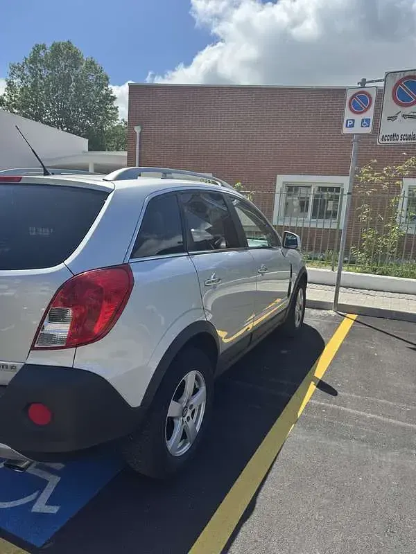 Usata Opel Antara 184 CV (135 kW) 2011 SUV