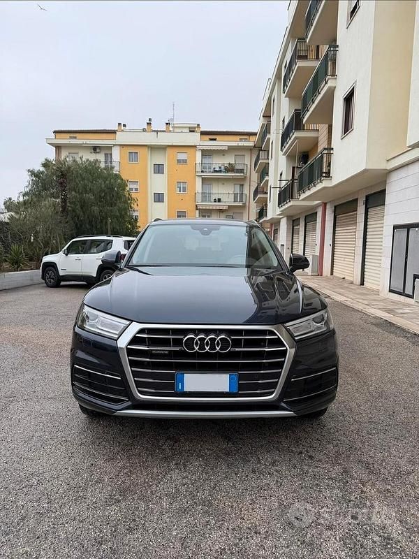 Usata Audi Q5 Business 190 CV (139 kW) 2020 Blu SUV