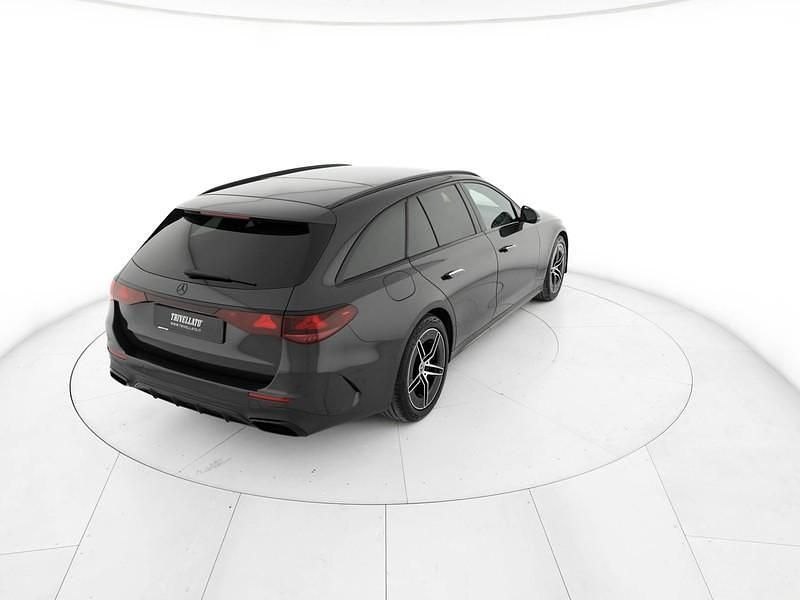 Usata Mercedes E220 Advanced 197 CV (144 kW) 2024 Grigio Station wagon