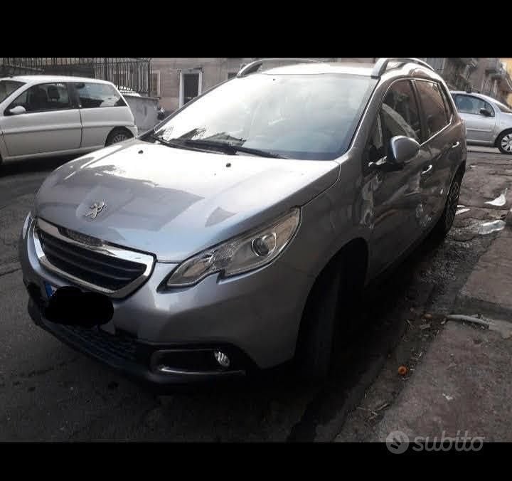 Usata Peugeot 2008 92 CV (67 kW) 2014 Grigio SUV