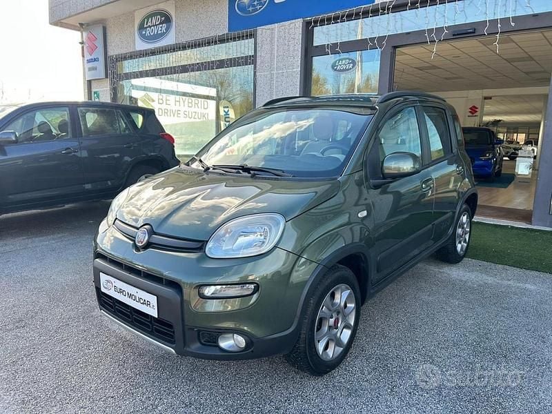 Usata Fiat Panda 4x4 74 CV (54 kW) 2012 Verde Utilitaria