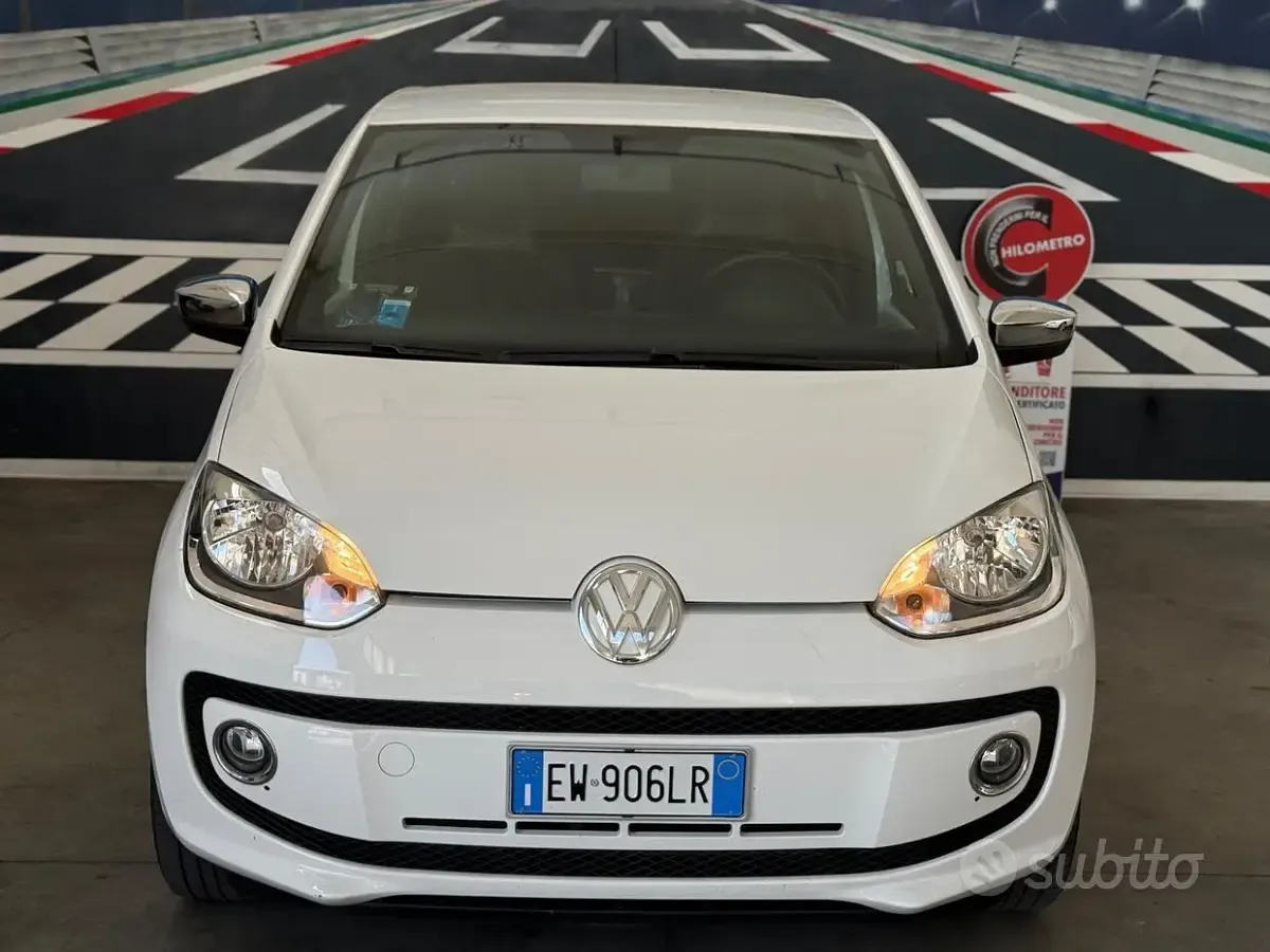Usata VW up! 68 CV (50 kW) 2014 Bianco Utilitaria