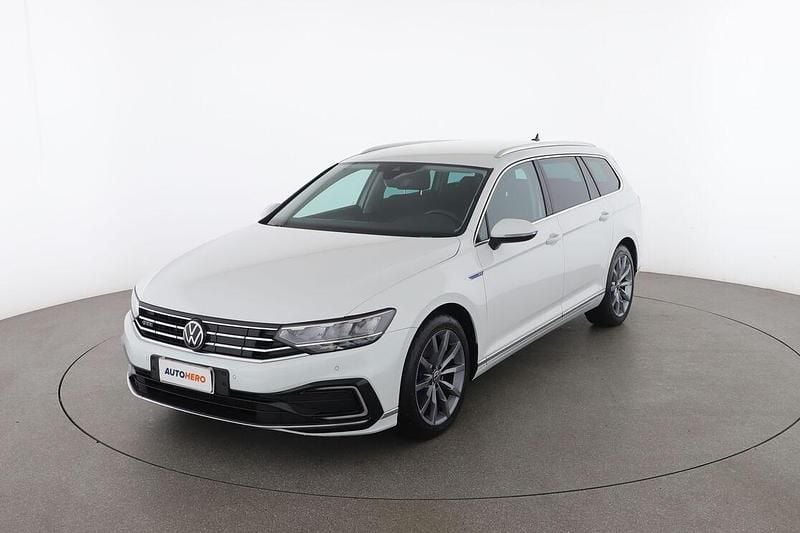 Bianco Usata 2021 VW Passat GTE Station wagon | 17.449 € (Super prezzo) - Immagine 1/3