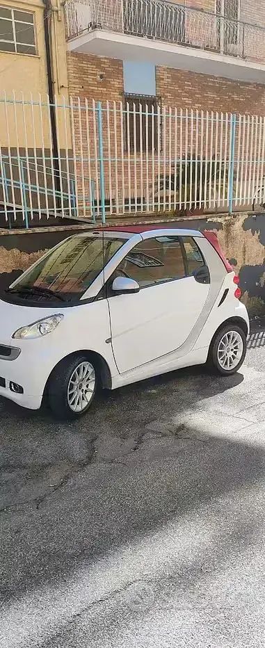 Usata Smart ForTwo Cabrio Passion 71 CV (52 kW) 2011 Bianco Cabrio
