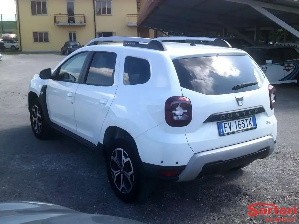 Usata Dacia Duster Prestige 114 CV (83 kW) 2019 Bianco SUV