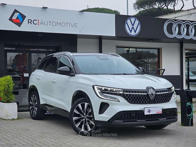 Usata Renault Austral Techno 131 CV (96 kW) 2023 Blanc qnc+ noir gne SUV