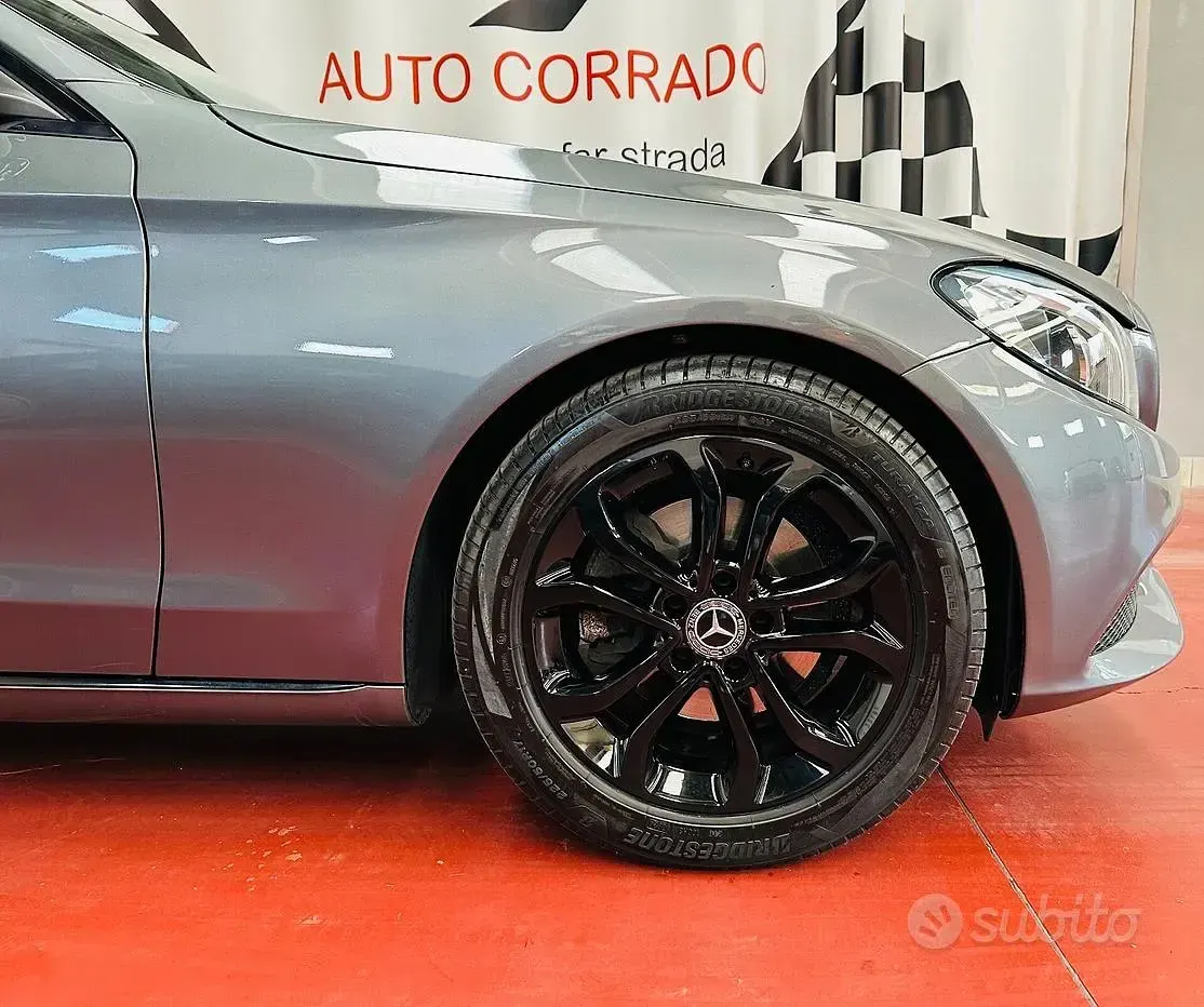 Usado Mercedes C220 Edition 170 CV (125 kW) 2016 Gris Familiar