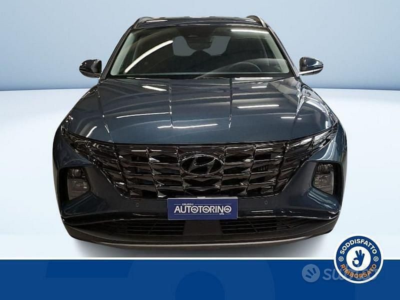 Usata Hyundai Tucson 265 CV (194 kW) 2023 Argento metallizzato SUV