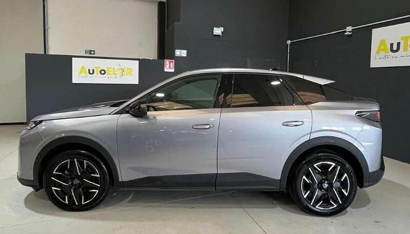 Usata Peugeot 3008 Allure 145 CV (106 kW) 2025 Argento SUV
