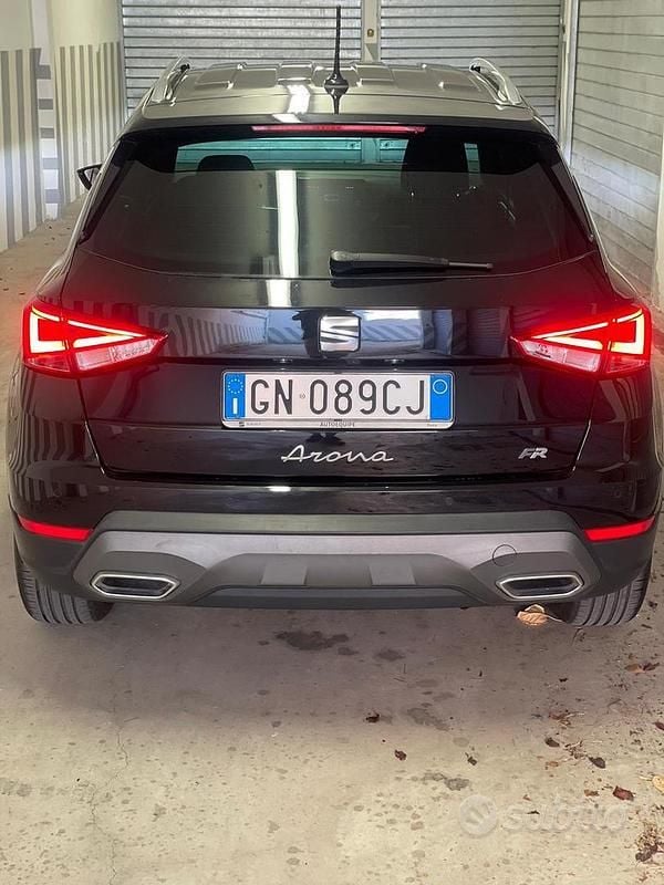 Usata Seat Arona 90 CV (66 kW) 2023 Nero SUV