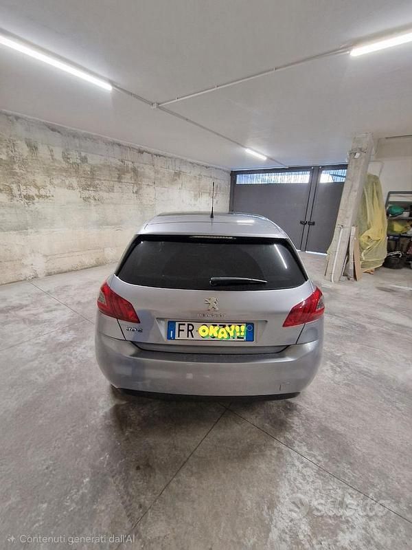 Usata Peugeot 308 Allure 130 CV (95 kW) 2018 Grigio Berlina