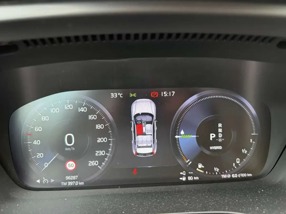 Usata Volvo XC40 Ultimate 129 CV (94 kW) 2023 Bianco SUV