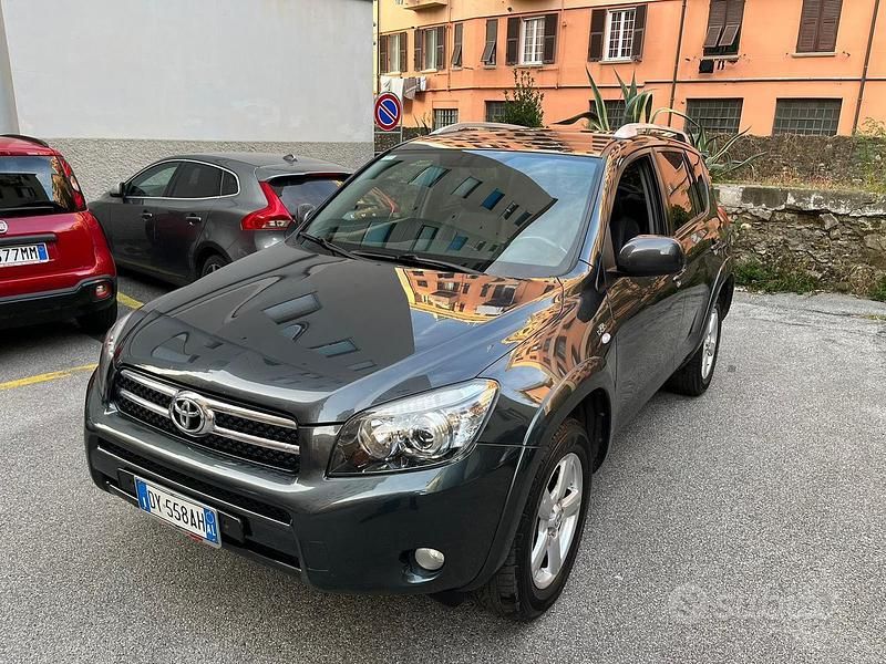 Usata Toyota RAV4 Sol 177 CV (130 kW) 2009 Station wagon