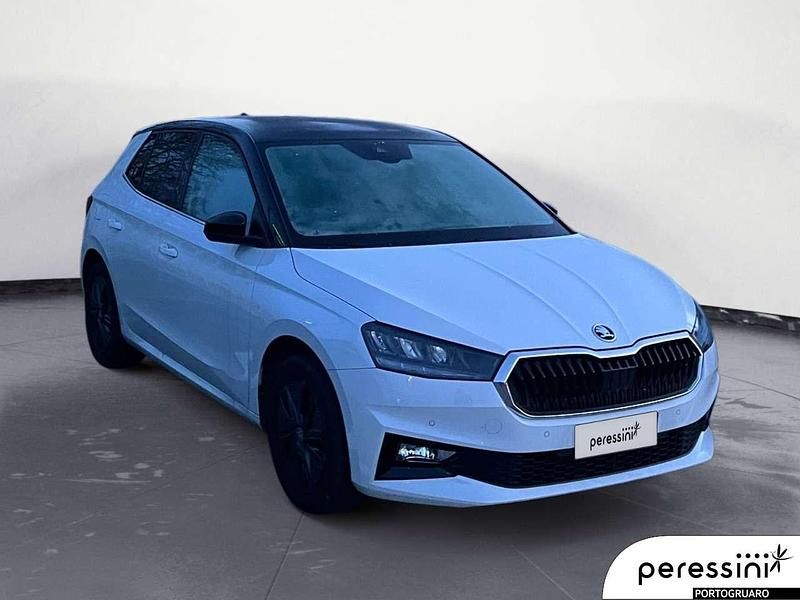 Usata Skoda Fabia Style 95 CV (69 kW) 2025 Bianco luna metallizzato nero Utilitaria